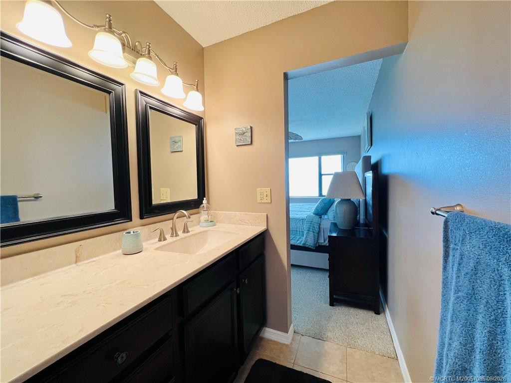 9400 S Ocean Drive 201b Property Photo 42