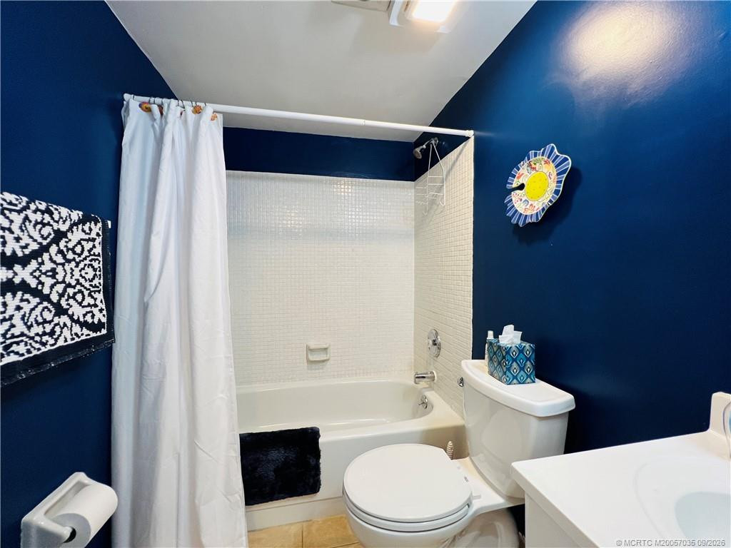 9400 S Ocean Drive 201b Property Photo 48