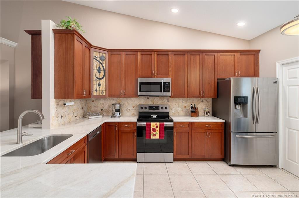 1499 Sw Greens Pointe Way Property Photo 13
