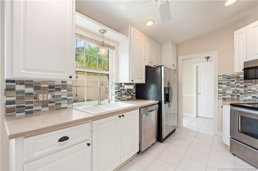 1664 Sw Shady Lake Terrace Property Photo 8