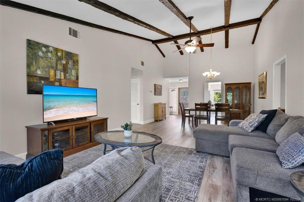 3303 Se Sandpiper Circle Property Photo 18