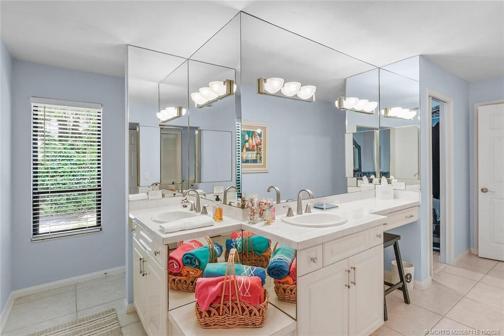 4781 Sw Parkgate Boulevard Property Photo 17