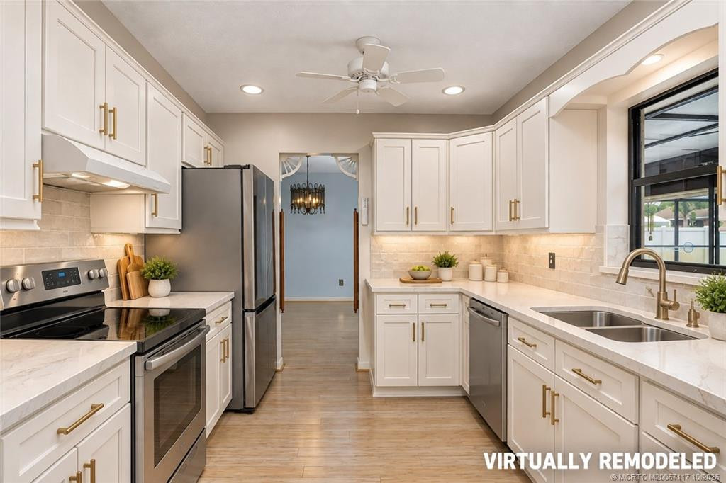 160 Se Duxbury Avenue Property Photo 20