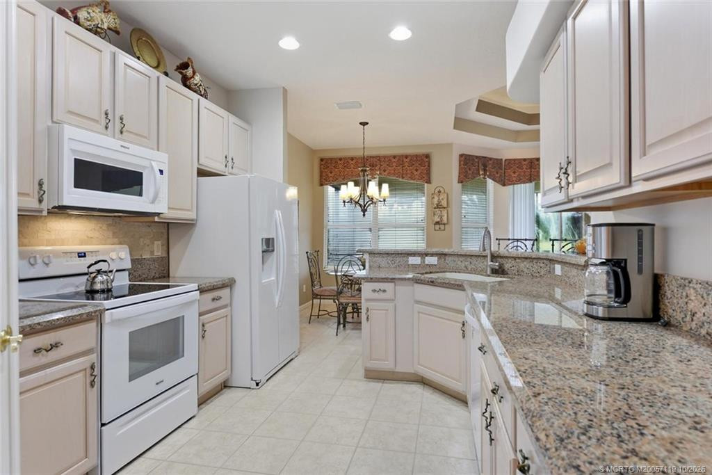 4493 Nw Red Maple Drive Property Photo 12