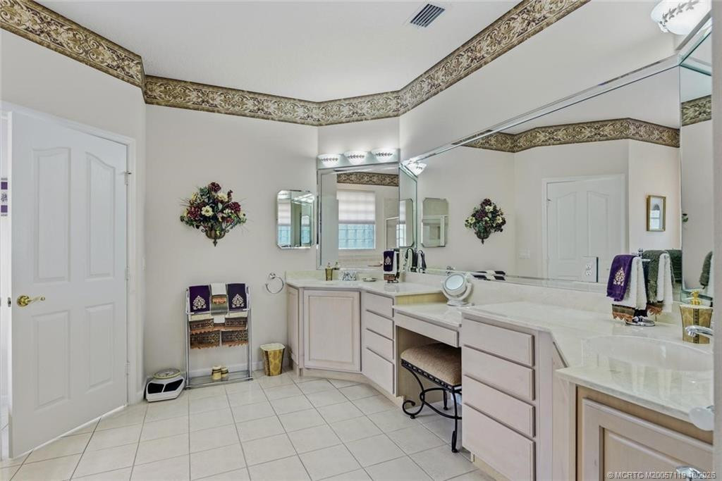 4493 Nw Red Maple Drive Property Photo 18