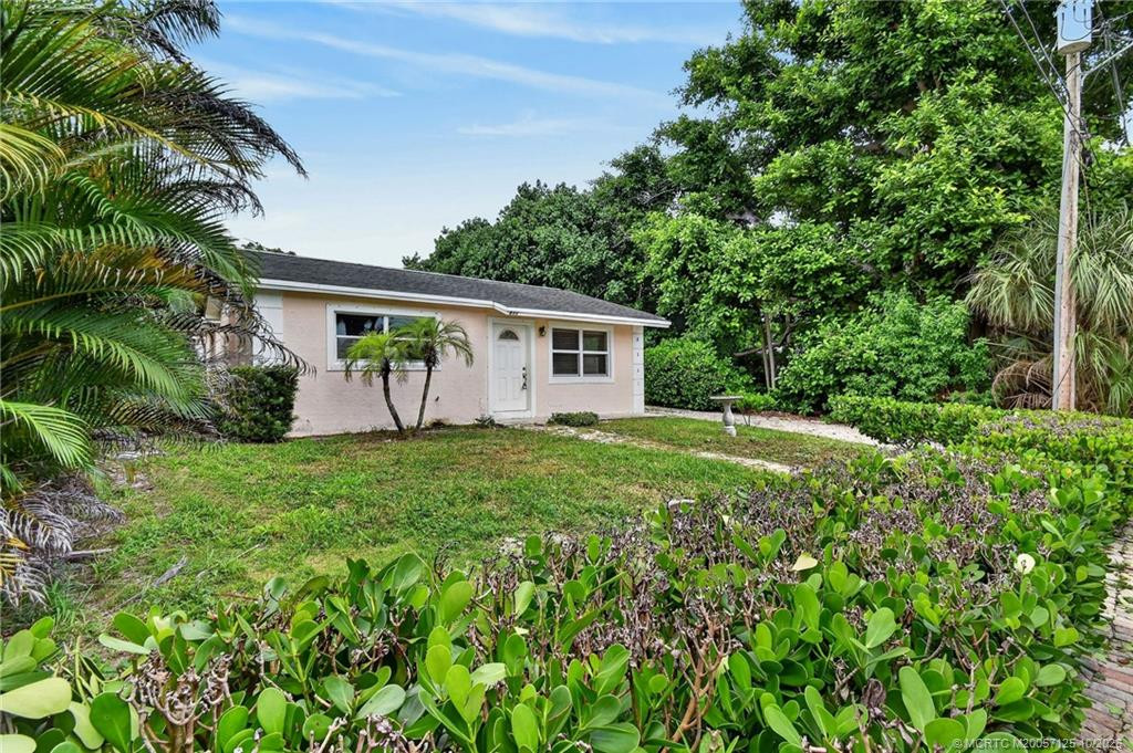 8331 Se Lundy Street Property Photo 4