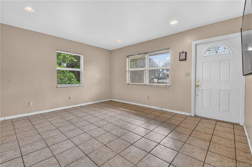 8331 Se Lundy Street Property Photo 6
