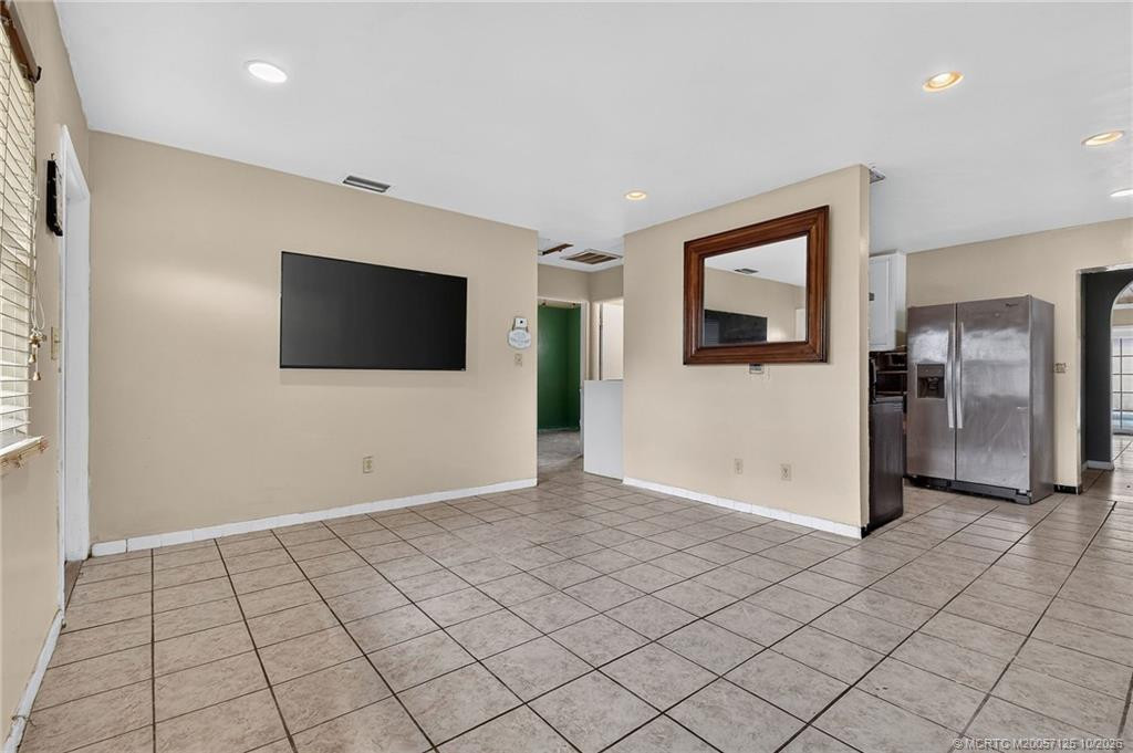 8331 Se Lundy Street Property Photo 7