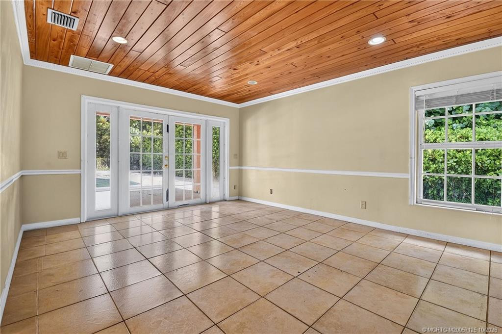 8331 Se Lundy Street Property Photo 16