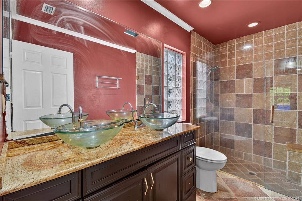 8331 Se Lundy Street Property Photo 25