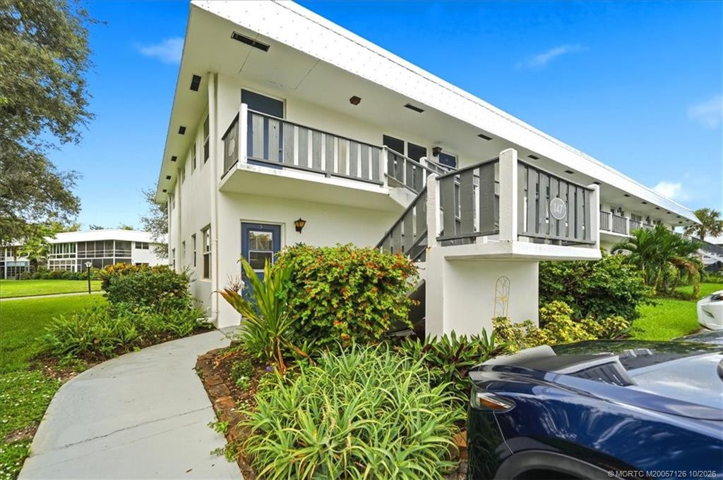 2929 SE Ocean Boulevard UN10 Property Photo 1