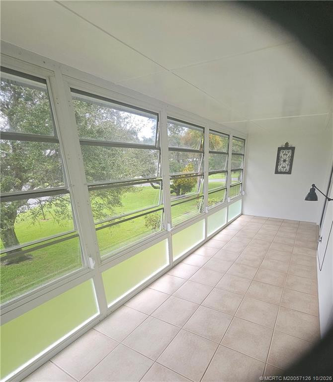 2929 Se Ocean Boulevard Un10 Property Photo 6