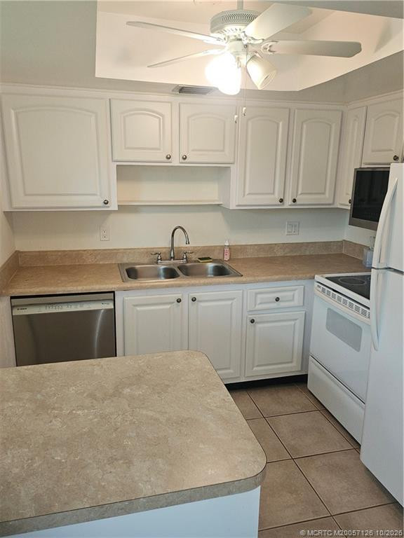 2929 Se Ocean Boulevard Un10 Property Photo 24