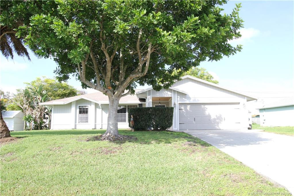4586 Sw Calloway Street Property Photo 1