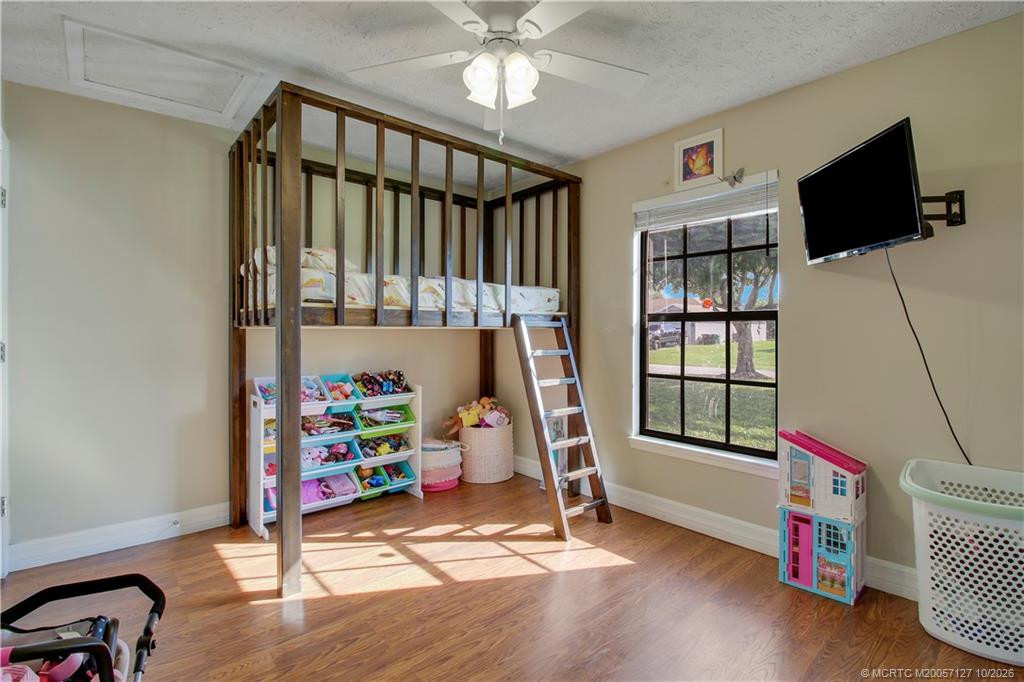 4586 Sw Calloway Street Property Photo 9
