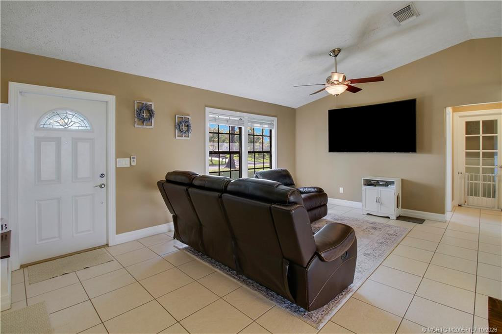 4586 Sw Calloway Street Property Photo 15