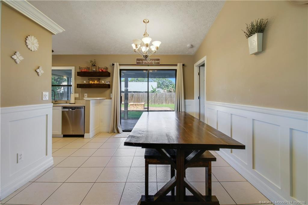 4586 Sw Calloway Street Property Photo 17