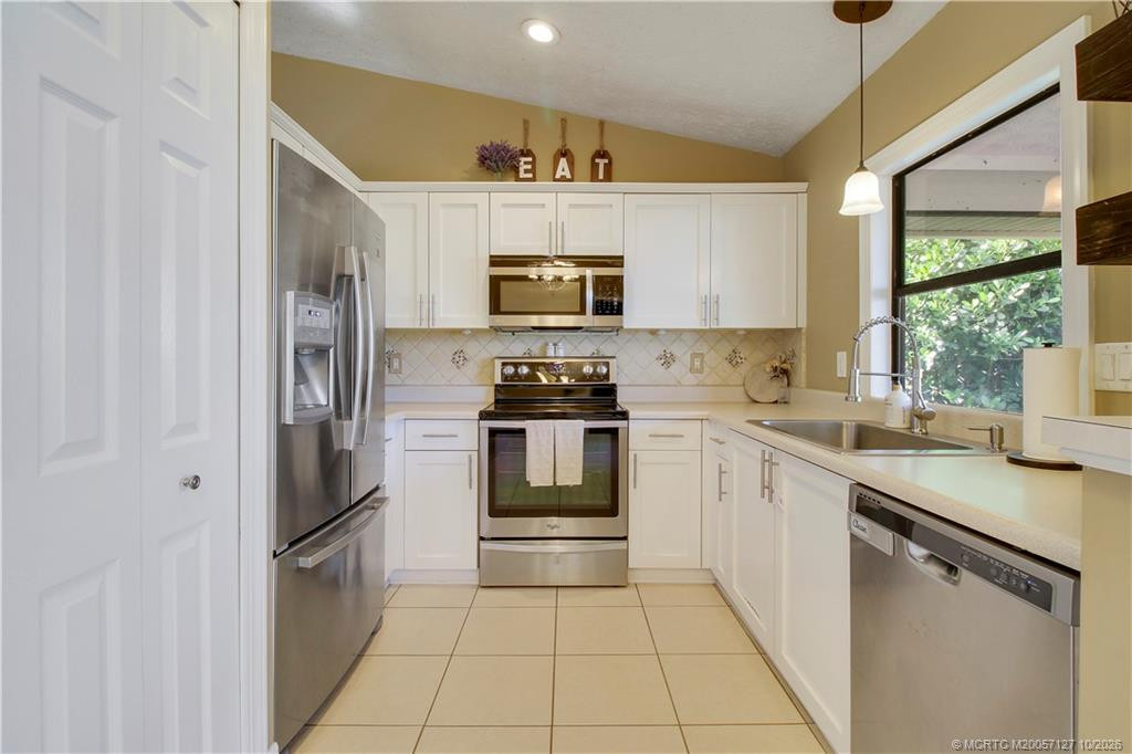 4586 Sw Calloway Street Property Photo 20