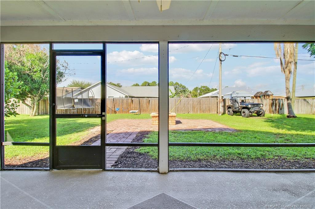 4586 Sw Calloway Street Property Photo 24