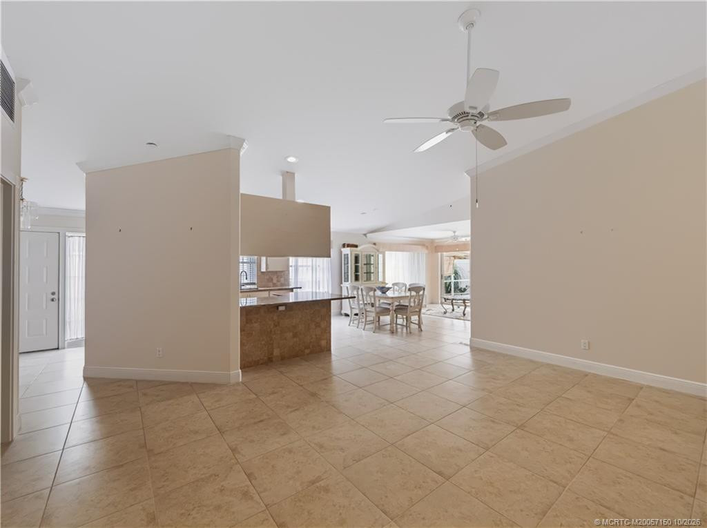 8284 Se Double Tree Drive Property Photo 8
