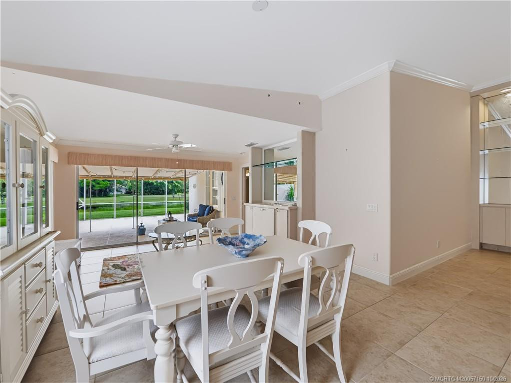 8284 Se Double Tree Drive Property Photo 10