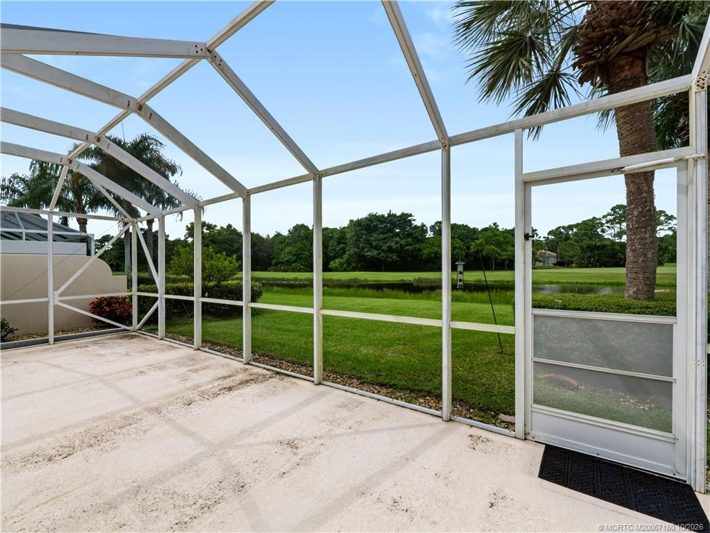 8284 Se Double Tree Drive Property Photo 19