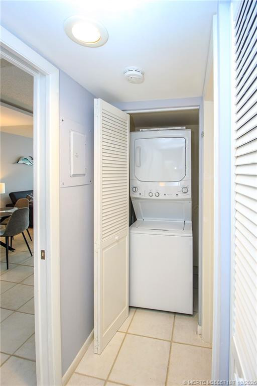4680 Ne Sandpebble Trace 302 Property Photo 17