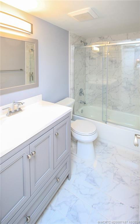 4680 Ne Sandpebble Trace 302 Property Photo 20