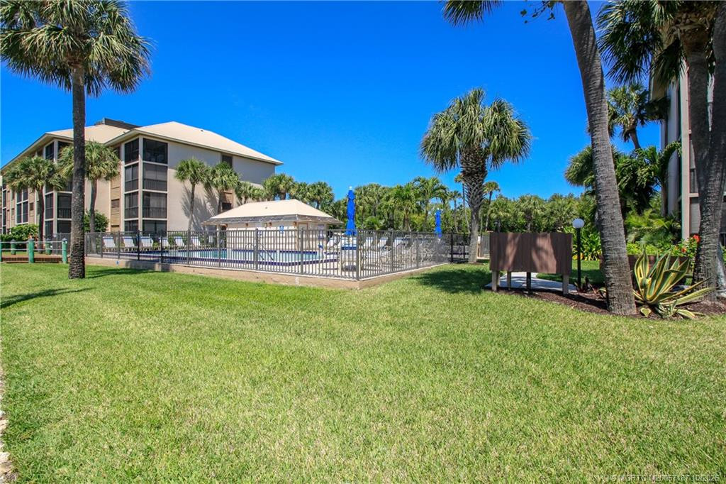 4680 Ne Sandpebble Trace 302 Property Photo 28