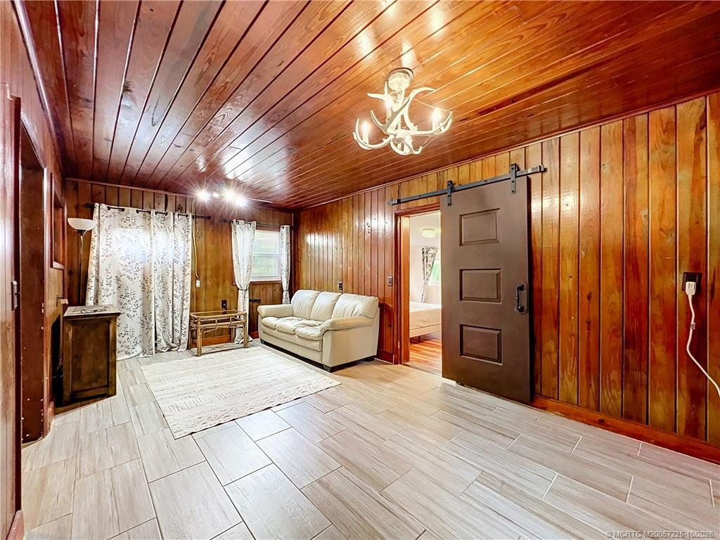 4839 Sears Street Property Photo 10