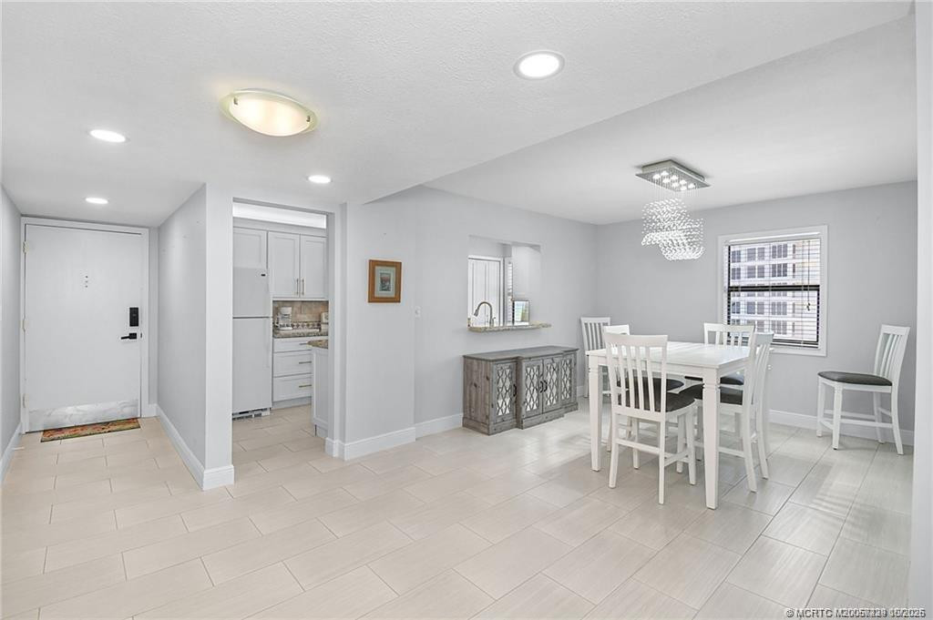 10044 S Ocean Drive 508 Property Photo 5