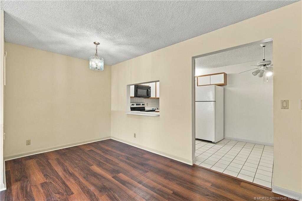 2114 Sw Silver Pine Way G1 Property Photo 8