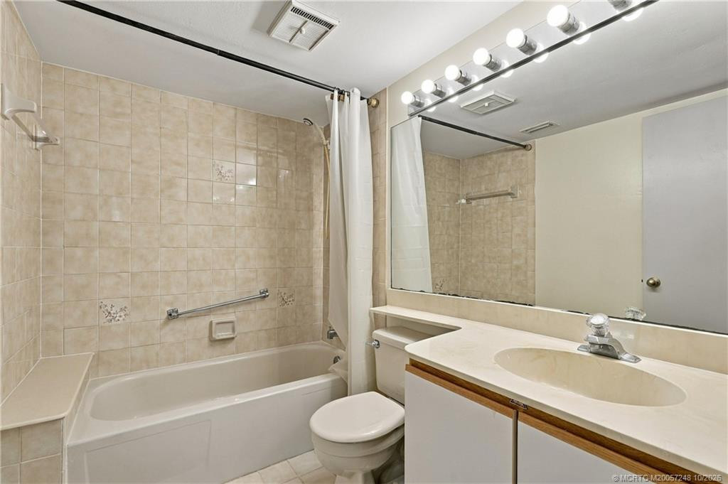 2114 Sw Silver Pine Way G1 Property Photo 18