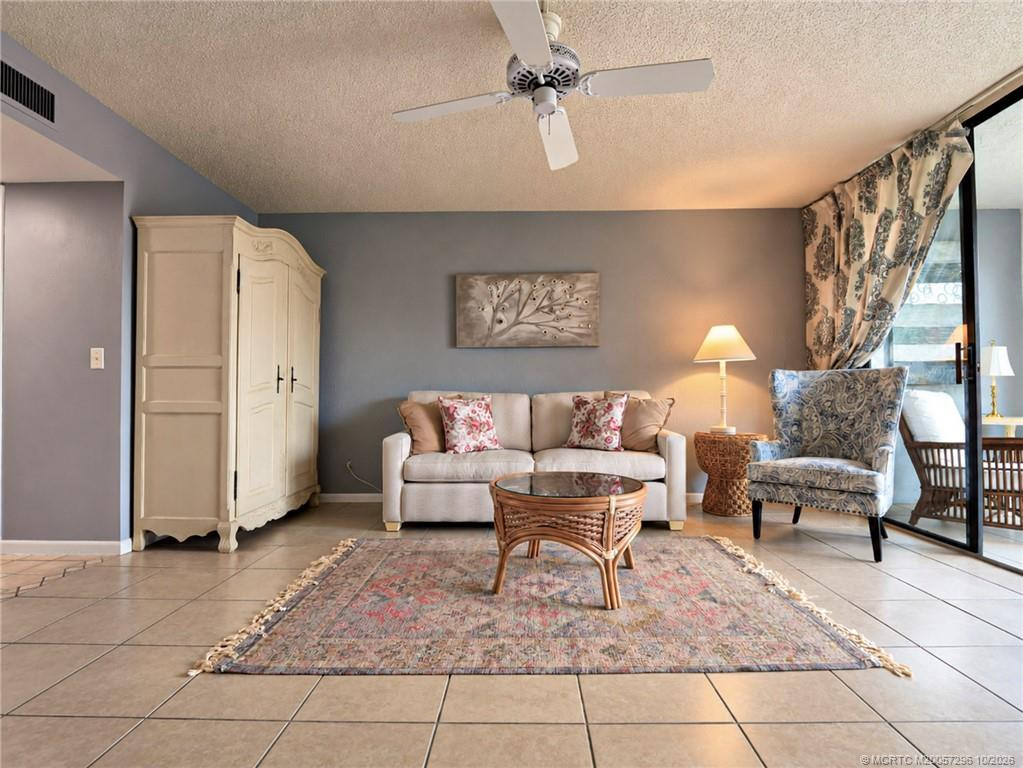1950 Sw Palm City Road 5-107 Property Photo 8