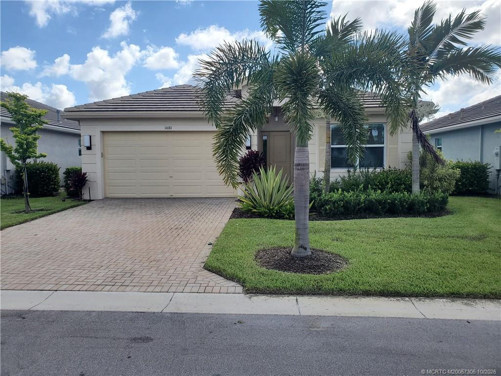 11681 SW Oceanus Boulevard Property Photo 1