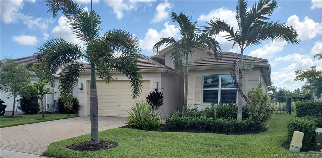 11681 Sw Oceanus Boulevard Property Photo 2