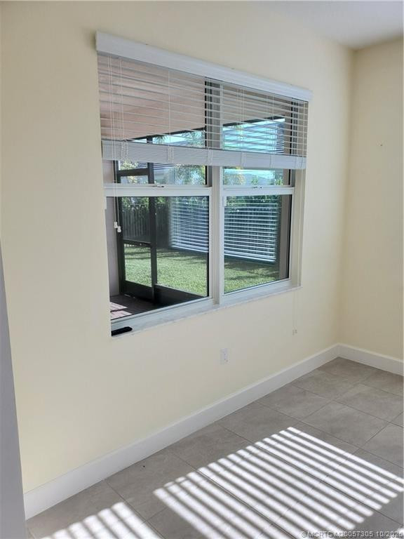 11681 Sw Oceanus Boulevard Property Photo 18