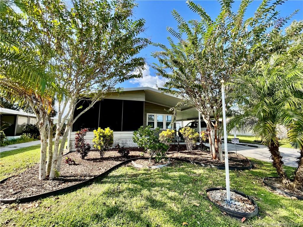 14512 Sw Divot Drive Property Photo 1
