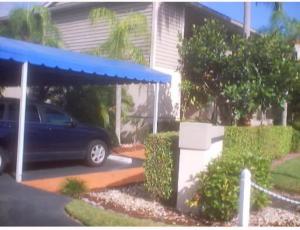 7613 Cinebar Drive Property Photo 1