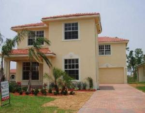 1087 Se Kirk Street Property Photo 1