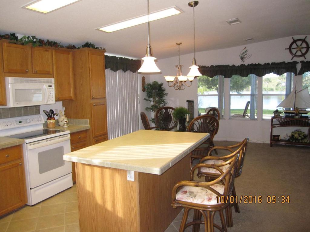 8101 Se 99th Trail Property Photo 12