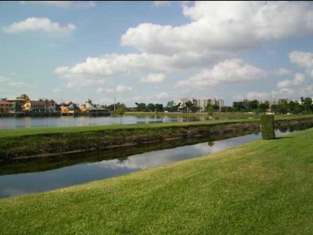 6638 Villa Sonrisa Drive 610 Property Photo 1