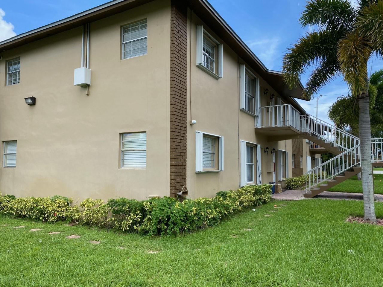 3 Sw Hideaway Place Property Photo 5