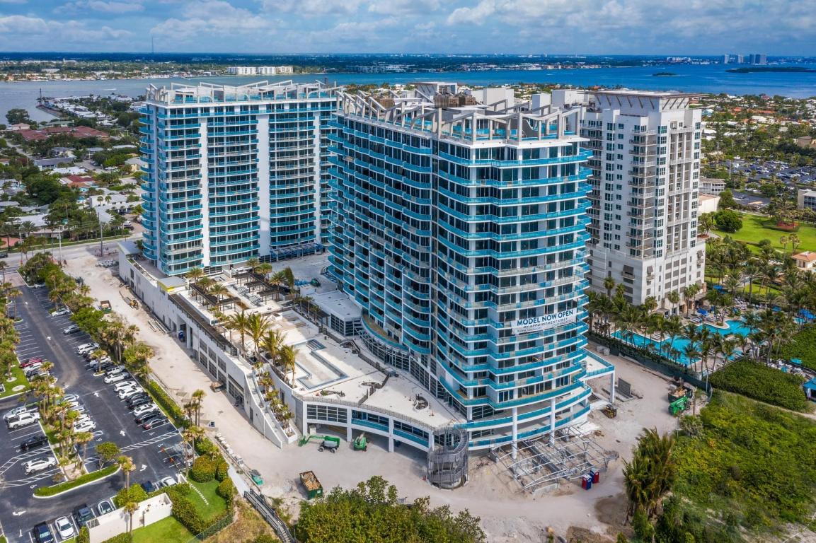 3100 N Ocean Dr Property Photo 3