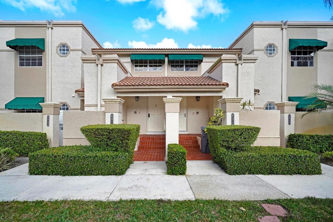6515 Via Regina, Boca Raton, Fl 33433 Property Photo 1