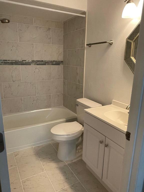 2203 Northlake Drive 2203 Property Photo 5