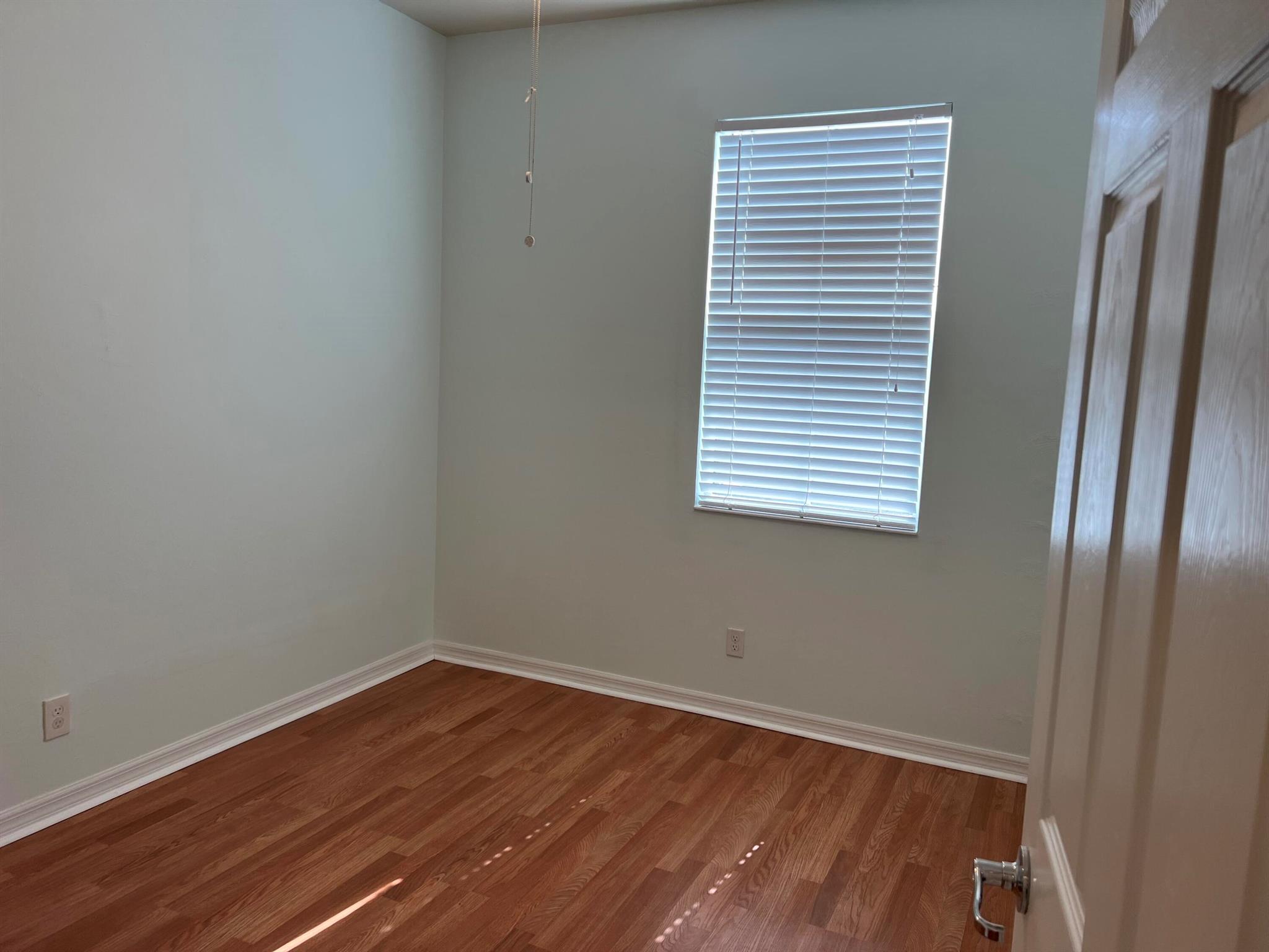 3228 S Caroline Drive Property Photo 17