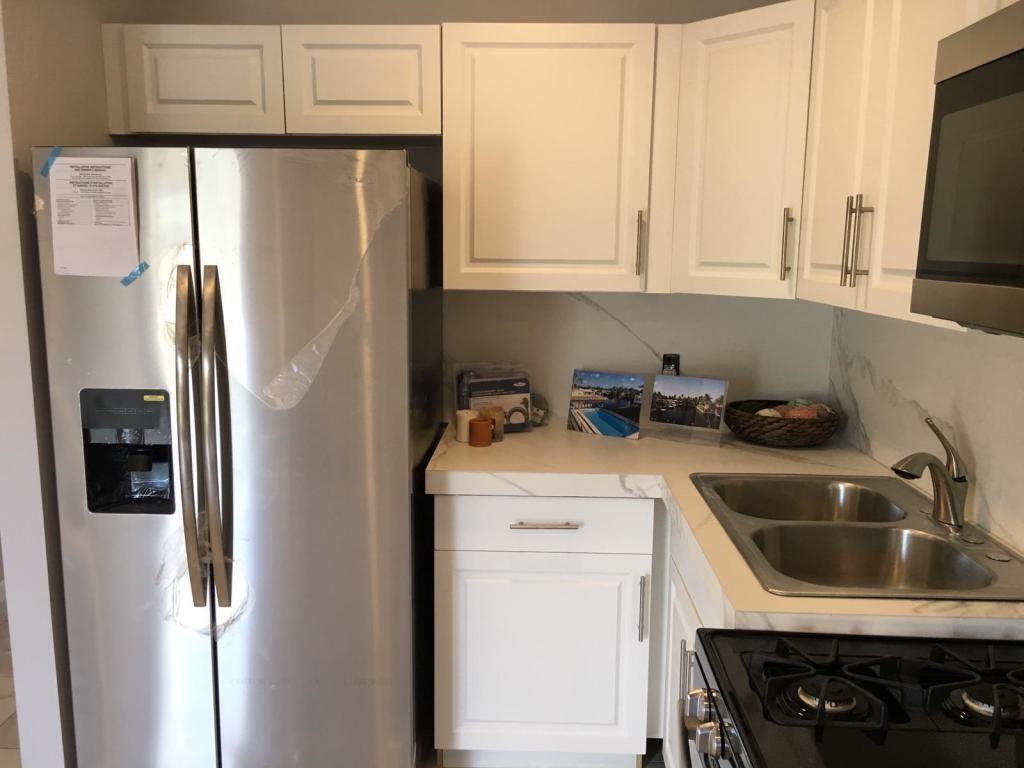 301 E Mcnab Road 103 Property Photo 6