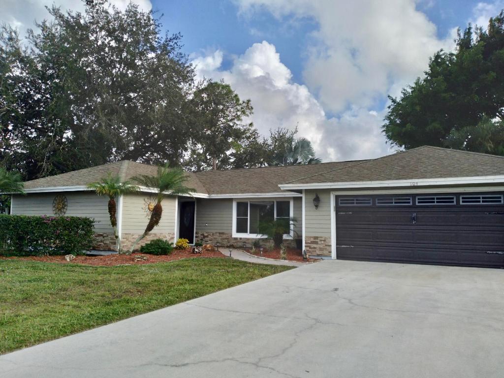 104 Segura Street