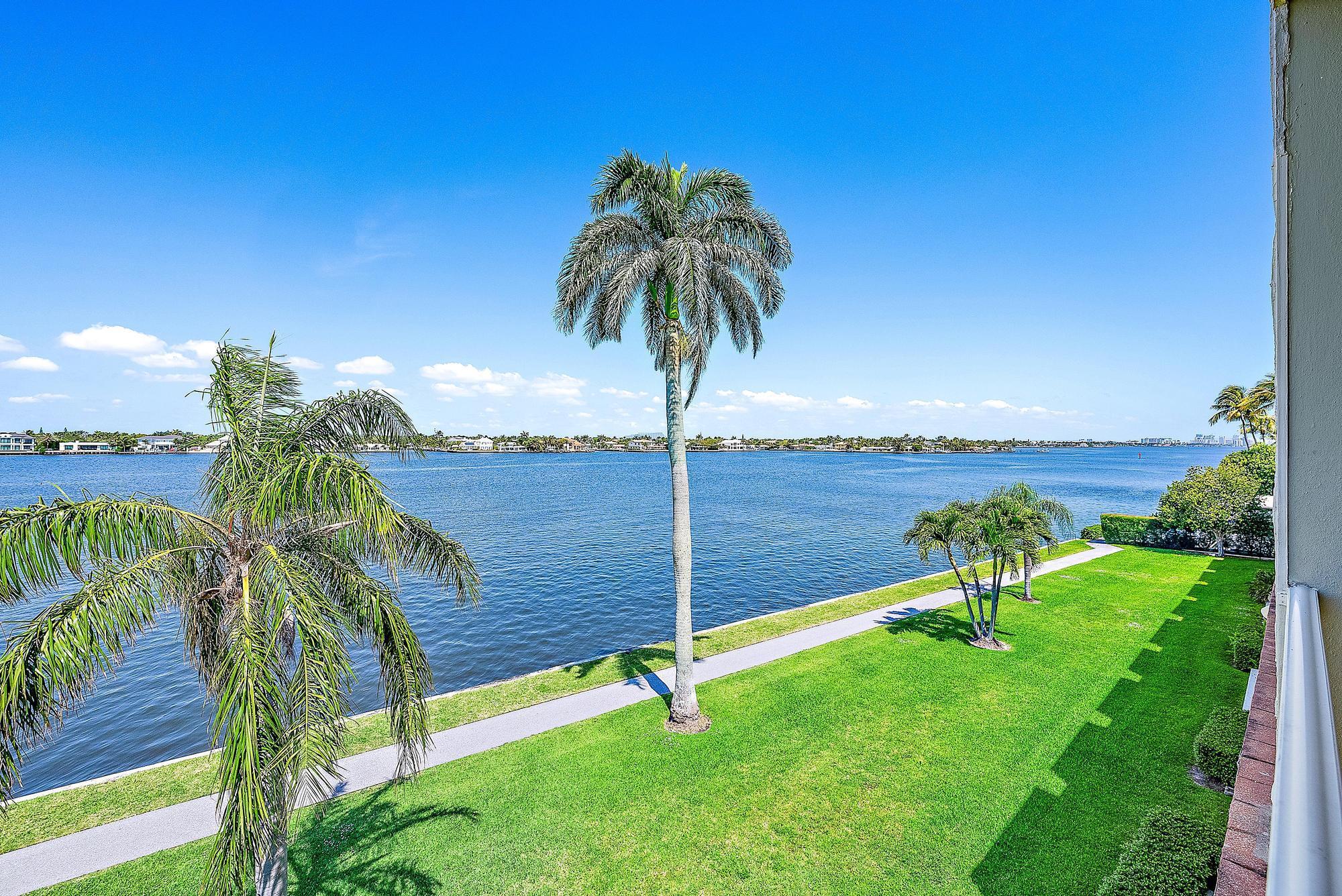 2160 Ibis Isle Road 9 Property Photo 1